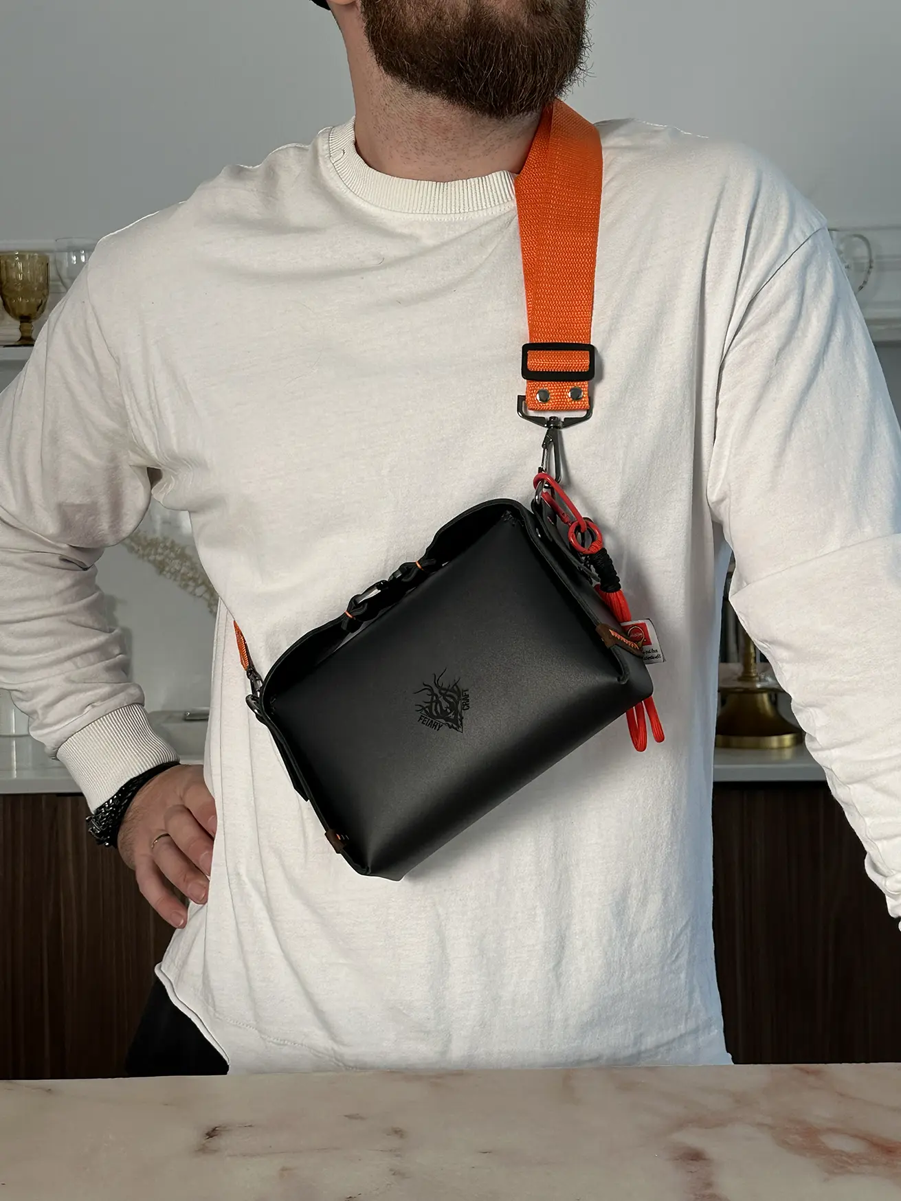 CROSSBODY Low Box — фото 1