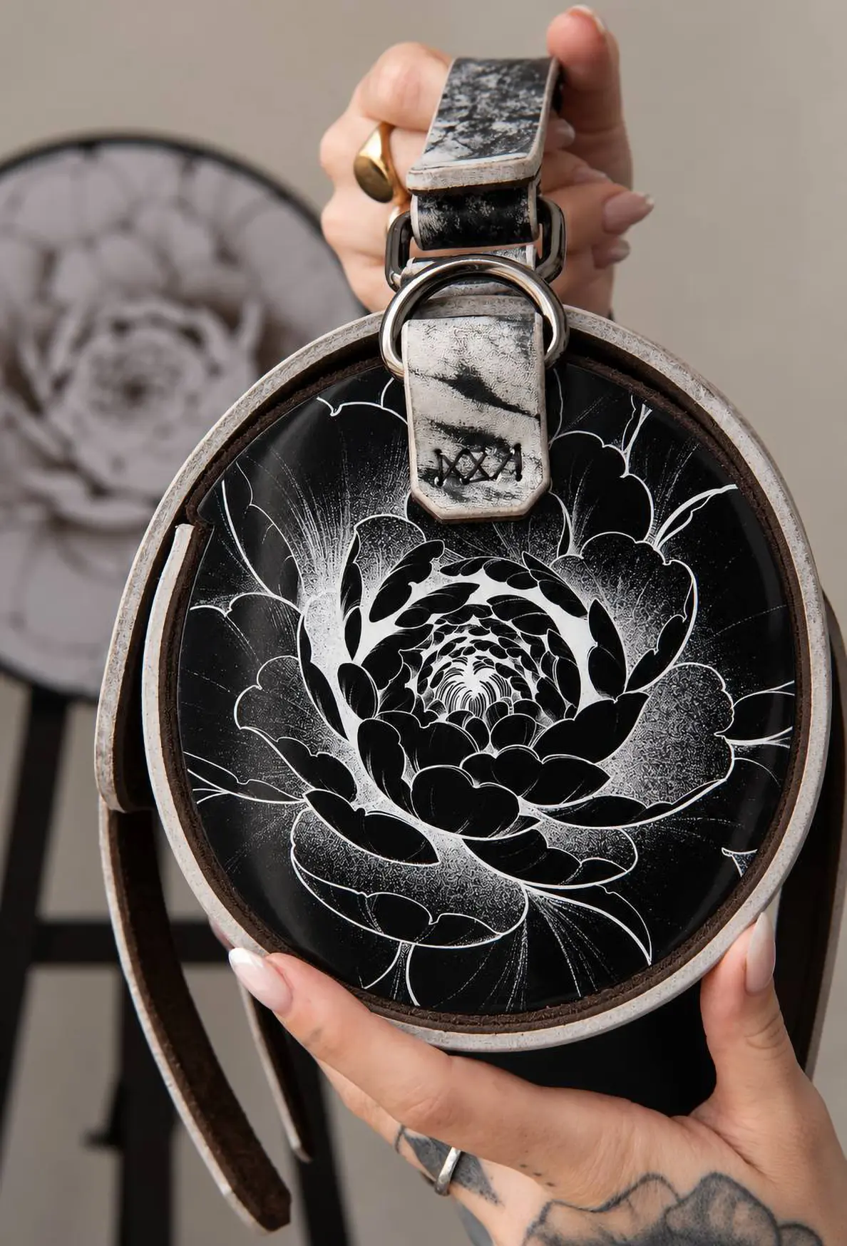 CROSSBODY moony — фото 6
